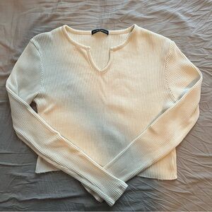 Brandy Melville V-Neck Cropped Long Sleeve